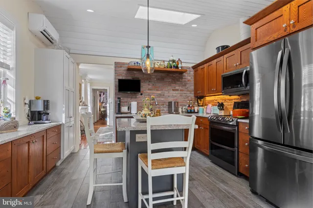 $695,000 | 22 West Miner Street, West Chester, PA 19382