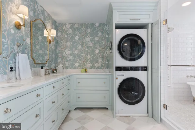 $695,000 | 22 West Miner Street, West Chester, PA 19382