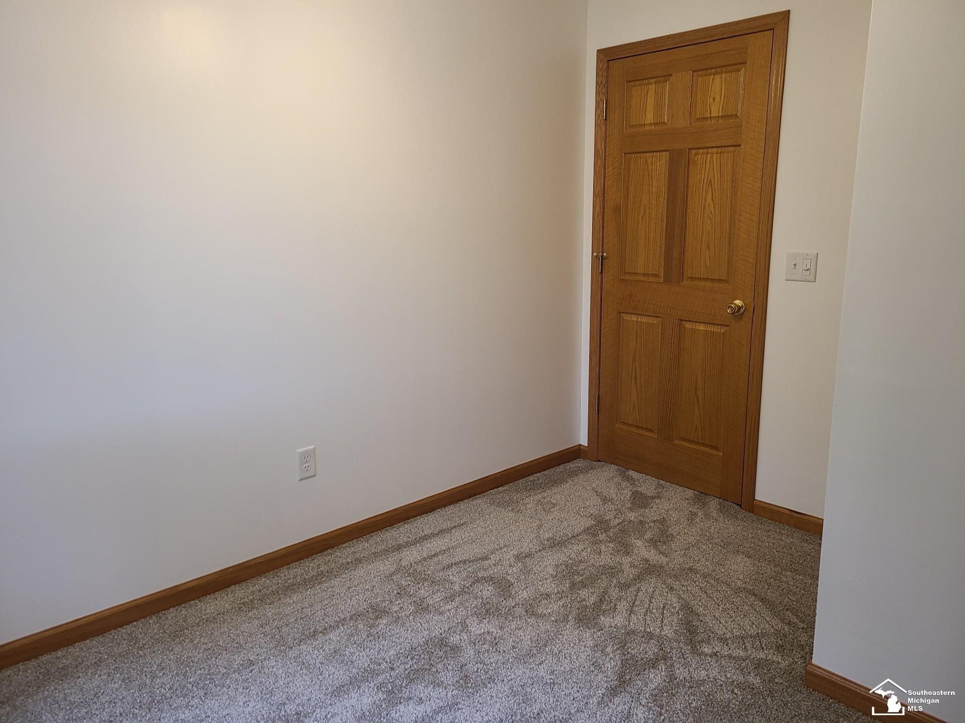 7921 Crabb Road Temperance, MI 48182 - Photo 31 of 36