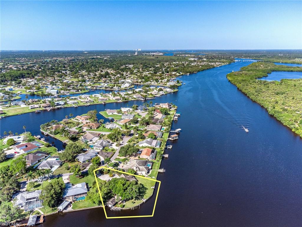 13356 Island Road Fort Myers, FL 33905 - Photo 4 of 24 Gallery Image 4