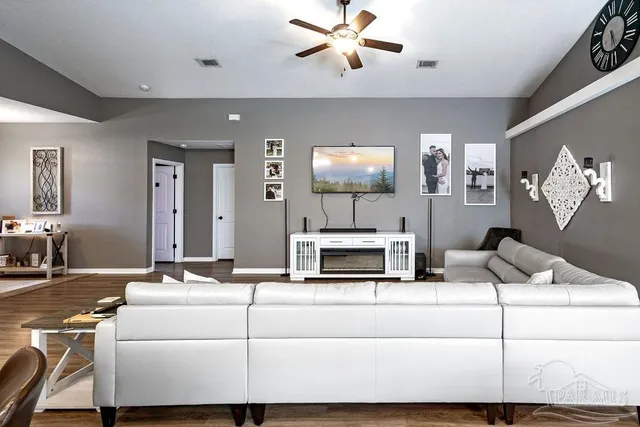 $299,000 | 5512 Peach Drive, Pace, FL 32571