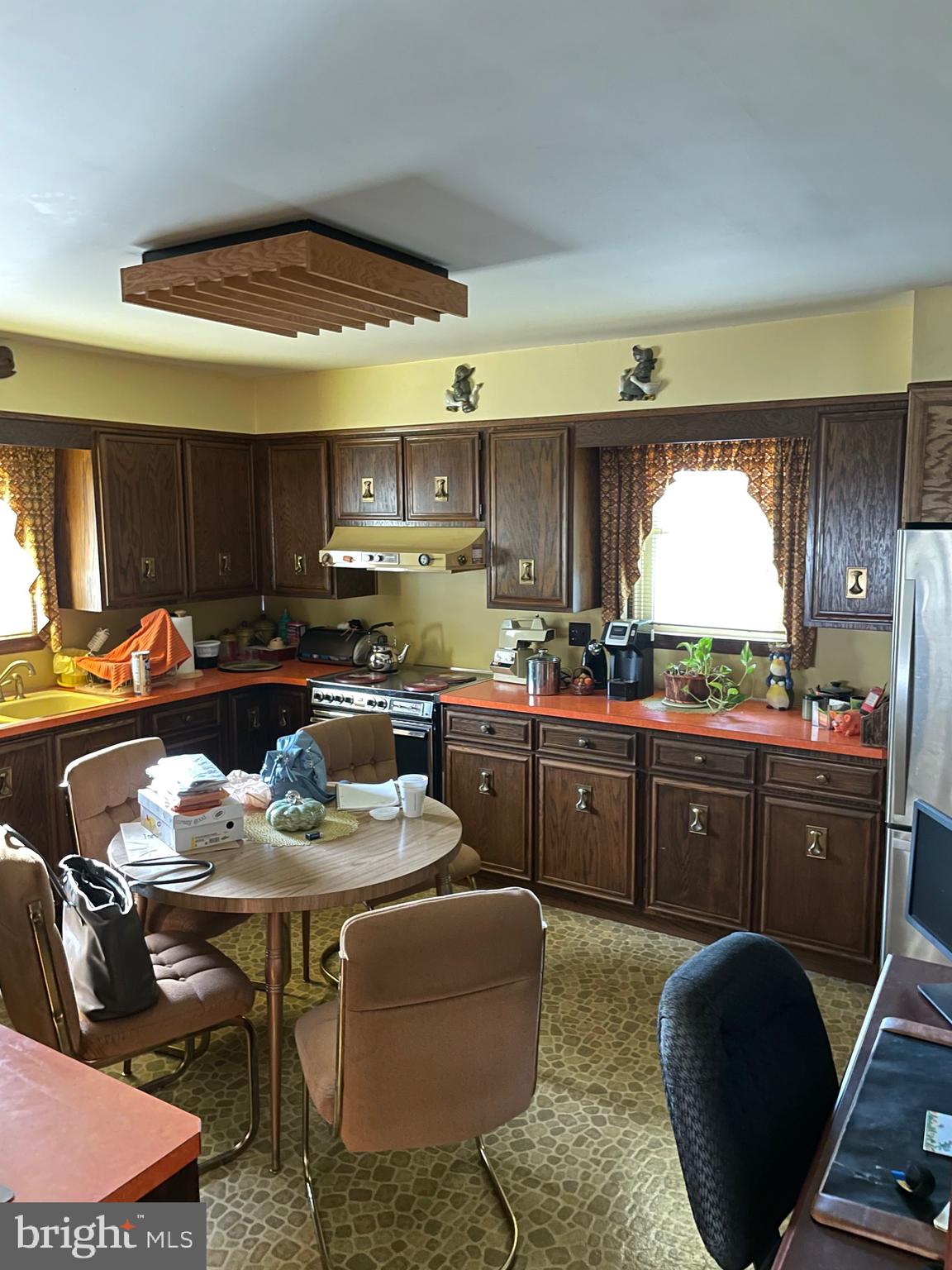 800 High Boulevard Reading, PA 19607 - Photo 2 of 8