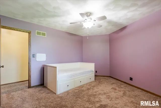 $325,000 | 501 North Mason Street, Deer Creek, IL 61733