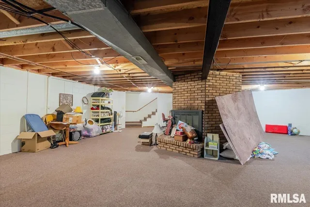 $325,000 | 501 North Mason Street, Deer Creek, IL 61733