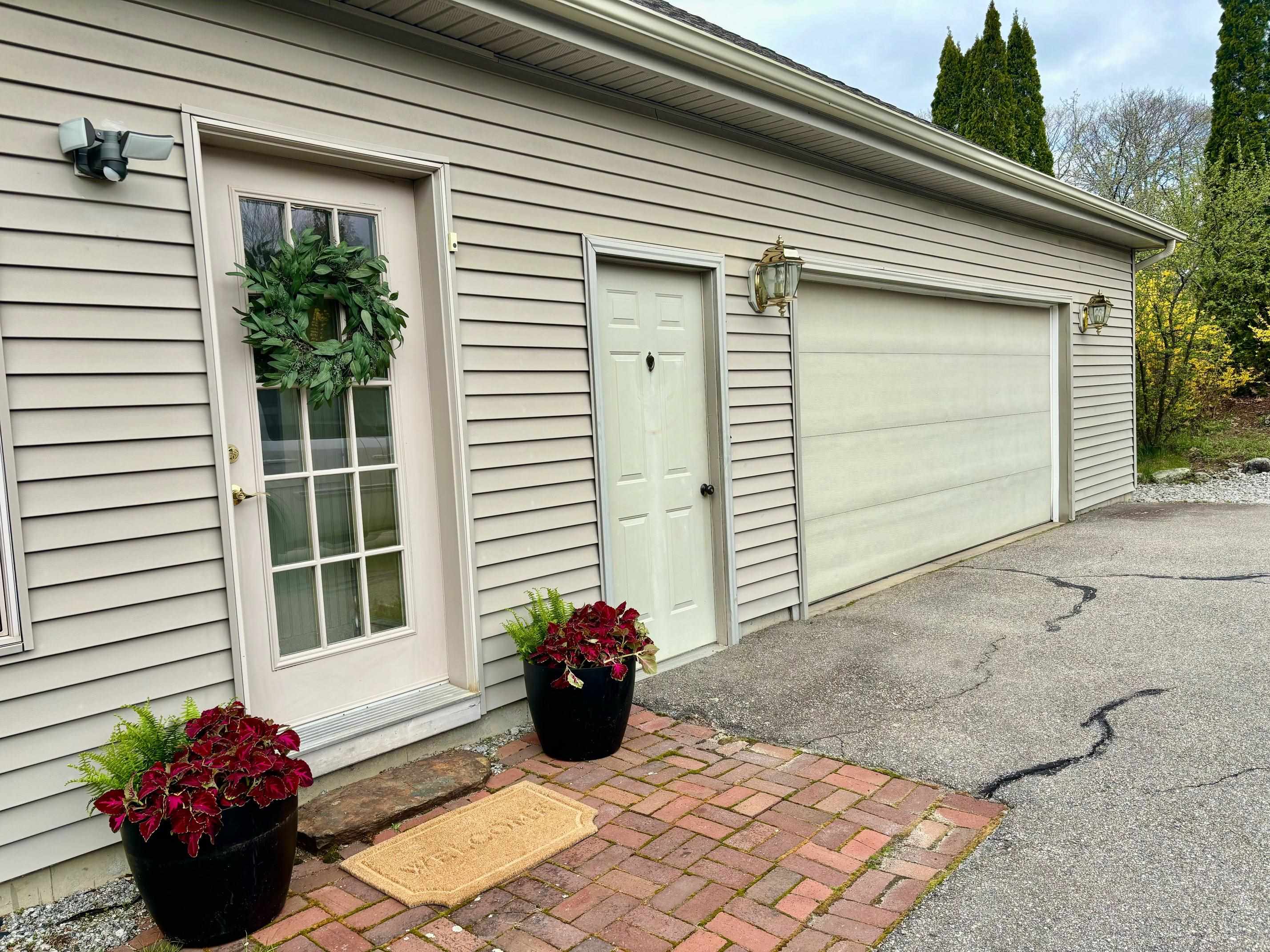 13 Putney Road Bow, NH 03304 - Photo 32 of 38