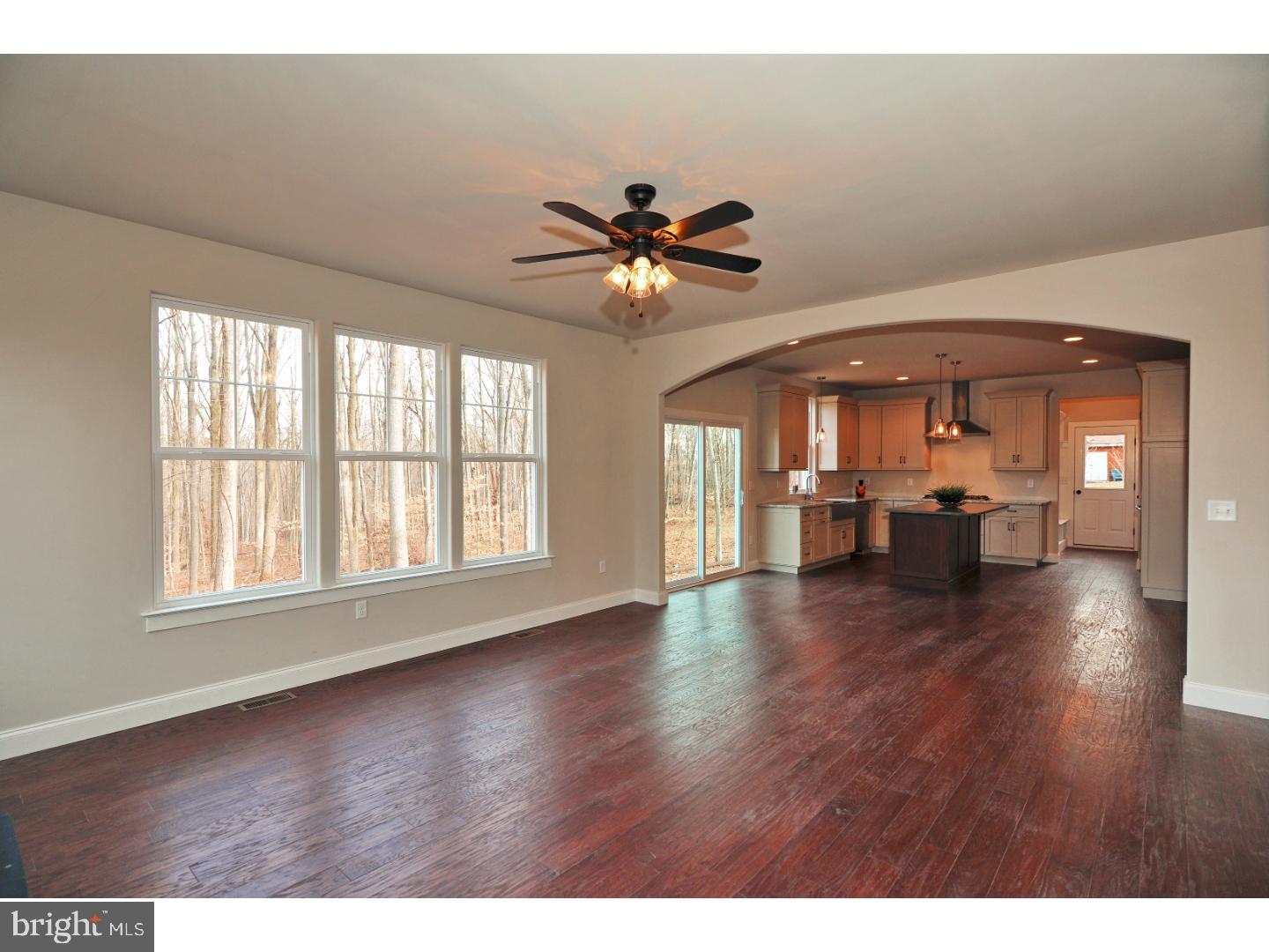 327 Bishop Road Pottstown, PA 19465 - Photo 11 of 25