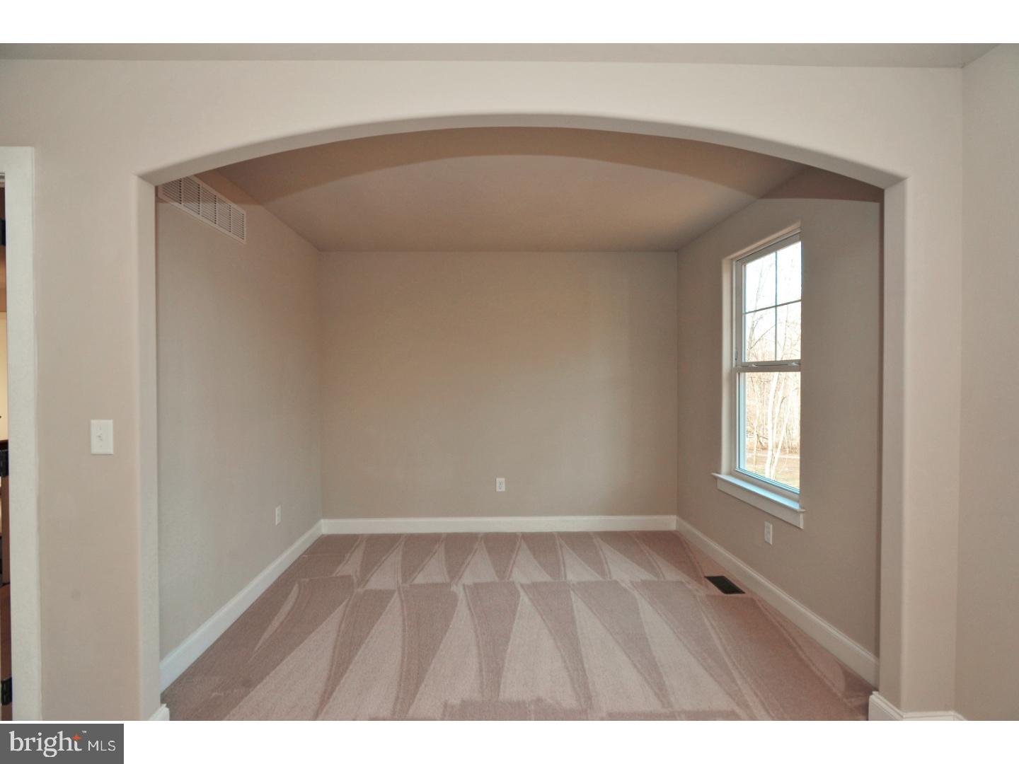 327 Bishop Road Pottstown, PA 19465 - Photo 18 of 25