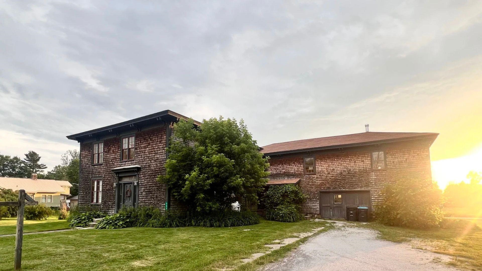 382 South Main Street Alburgh, VT 05440 - Photo 4 of 47