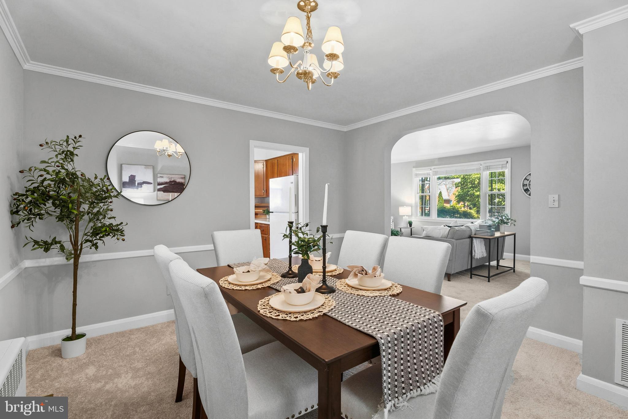 316 Gralan Road Baltimore, MD 21228 - Photo 12 of 43 Formal Dining Area