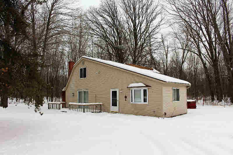 1731 Wieman Road Beaverton, MI 48612 - Photo 4 of 48