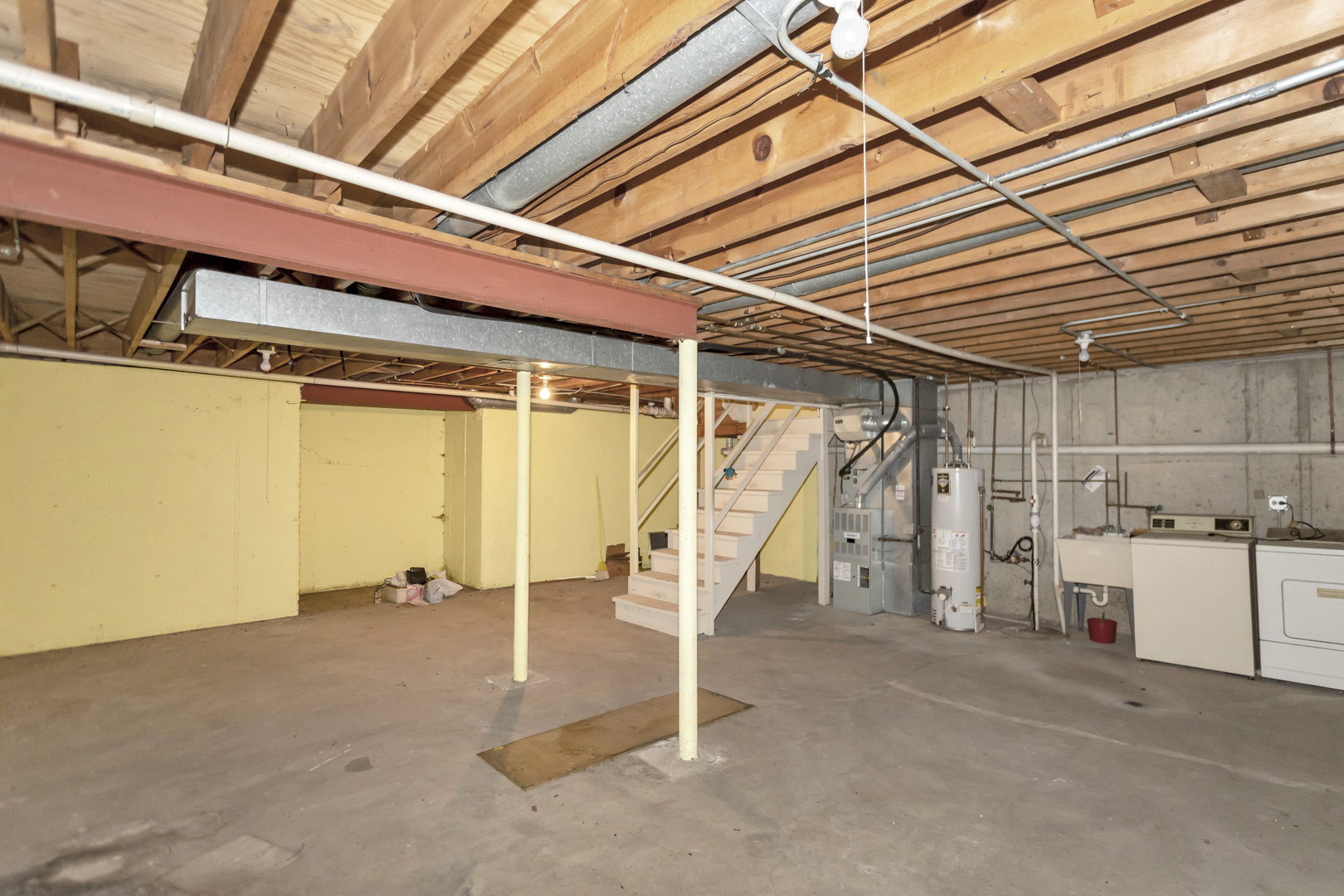 1155 Leicester Court Wheaton, IL 60189 - Photo 28 of 30 a view of a room with wooden walls