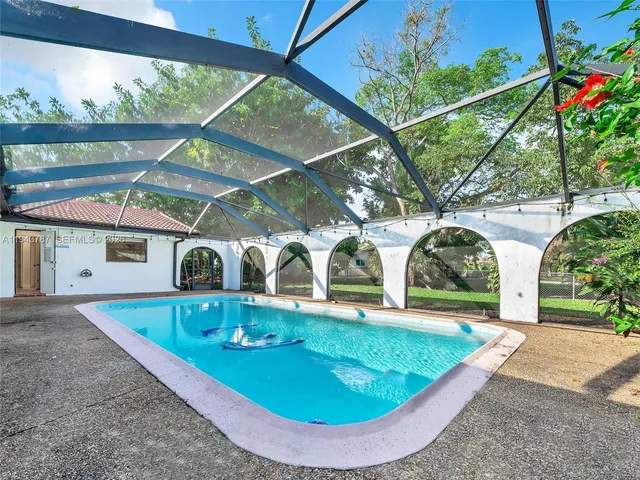 $799,000 | 10251 Northwest 39th Court, Coral Springs, FL 33065