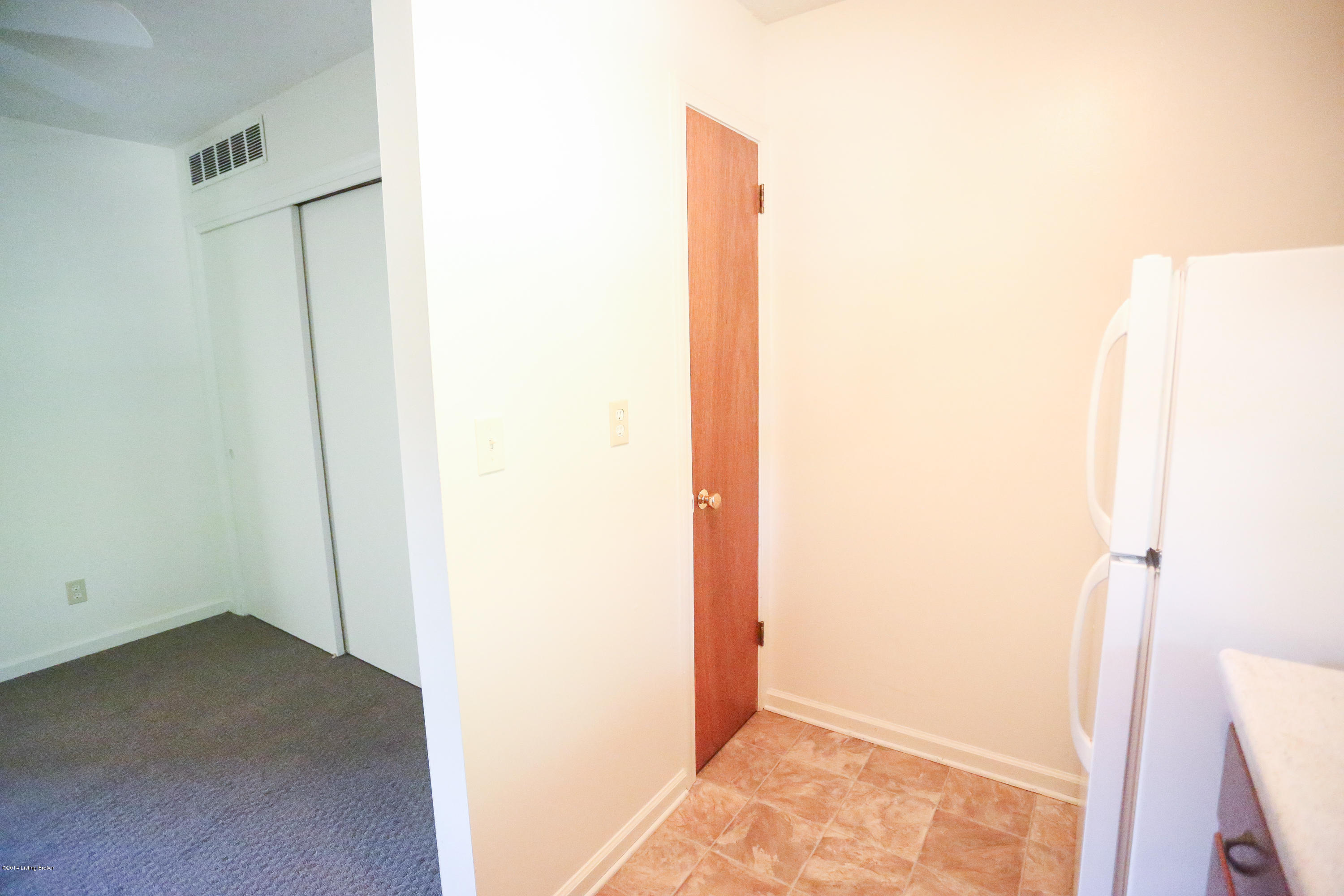 3300 Robin Road Louisville, KY 40213 - Photo 8 of 15 BK7A2226