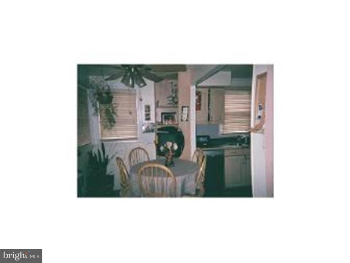 918 Murdoch Road Philadelphia, PA 19150 - Photo 12 of 15 Kitchen