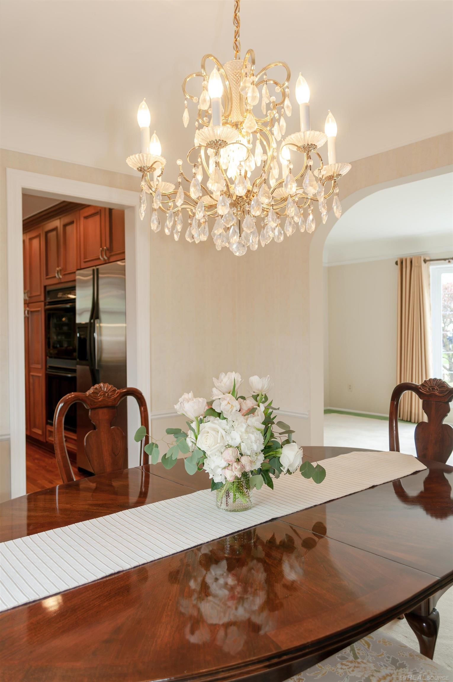 1010 Canterbury Road Grosse Pointe Woods, MI 48236 - Photo 13 of 65