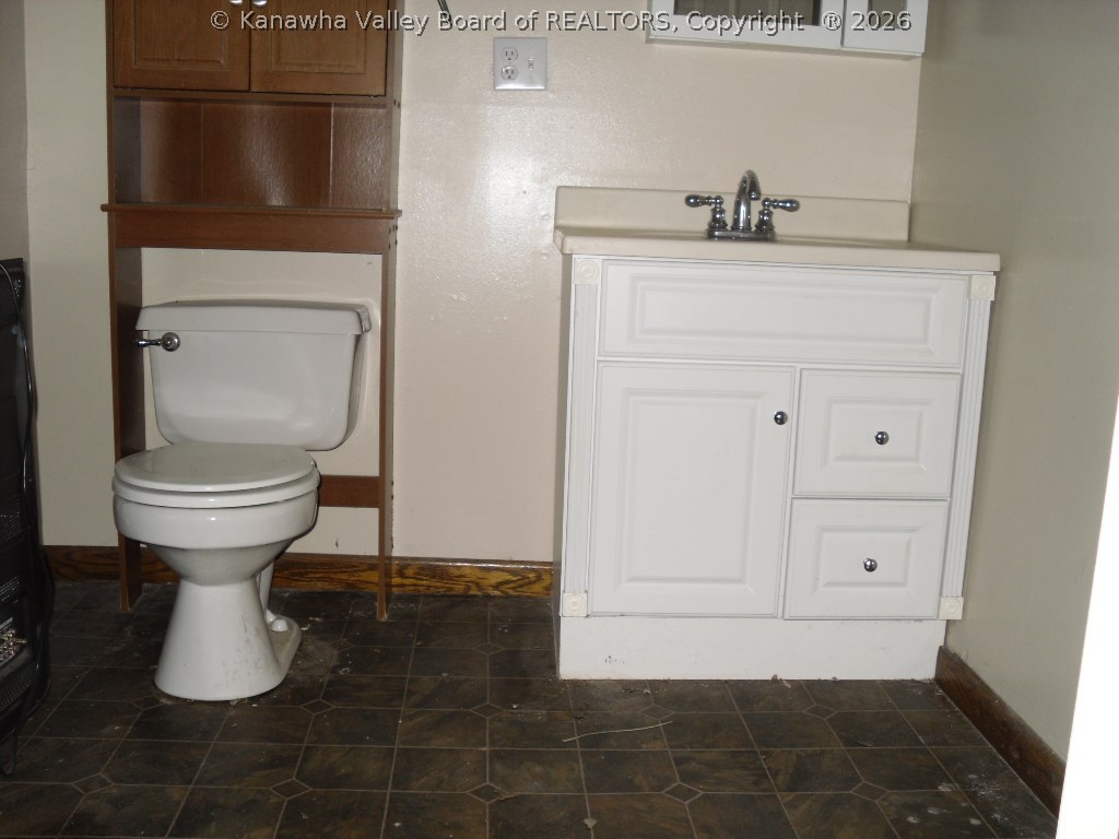 5457 Tanglewood Road Charleston, WV 25313 - Photo 29 of 31 Gallery Image 29