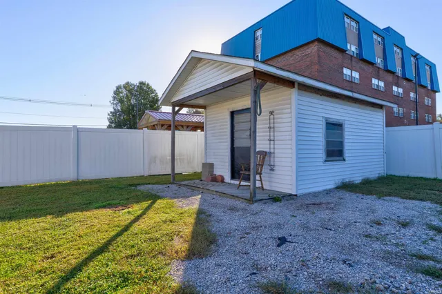 $140,000 | 516 Washington Street, Rockport, IN 47635