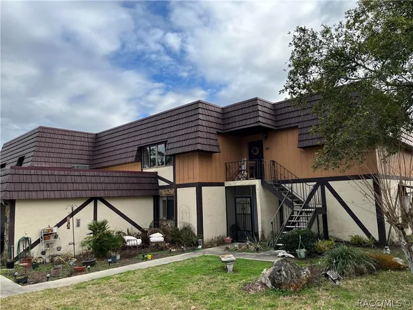 $179,900 | 57 Douglas Street, Unit 108, Homosassa, FL 34446