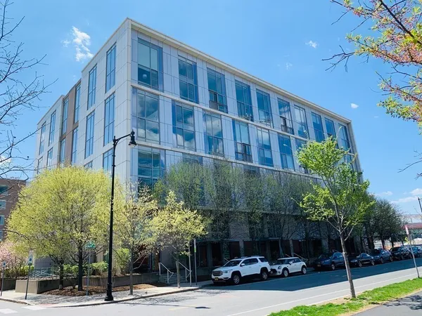 $4,200 | 1 Earhart Street, Unit 113, Cambridge, MA 02141