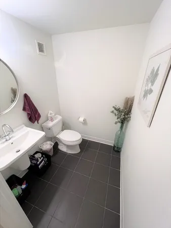 $4,200 | 1 Earhart Street, Unit 113, Cambridge, MA 02141