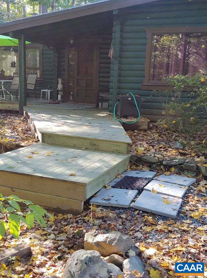 25 Stonefield Road Palmyra, VA 22963 - Photo 12 of 15 a view of a backyard of the house