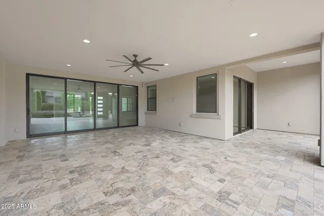 $2,149,000 | 2735 East Kingbird Drive, Gilbert, AZ 85297