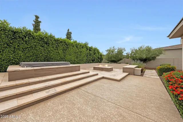 $2,149,000 | 2735 East Kingbird Drive, Gilbert, AZ 85297