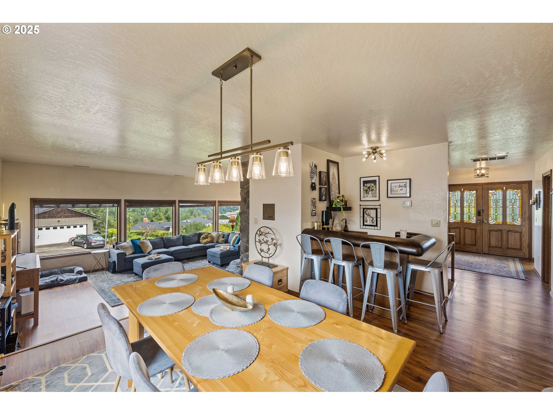 830 Signal Way Coos Bay, OR 97420 - Photo 11 of 48