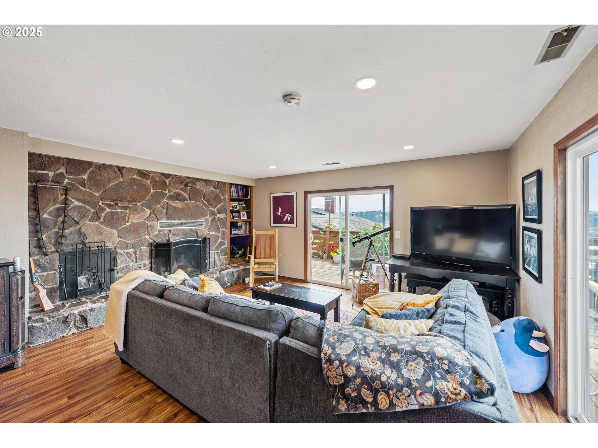 830 Signal Way Coos Bay, OR 97420 - Photo 26 of 48