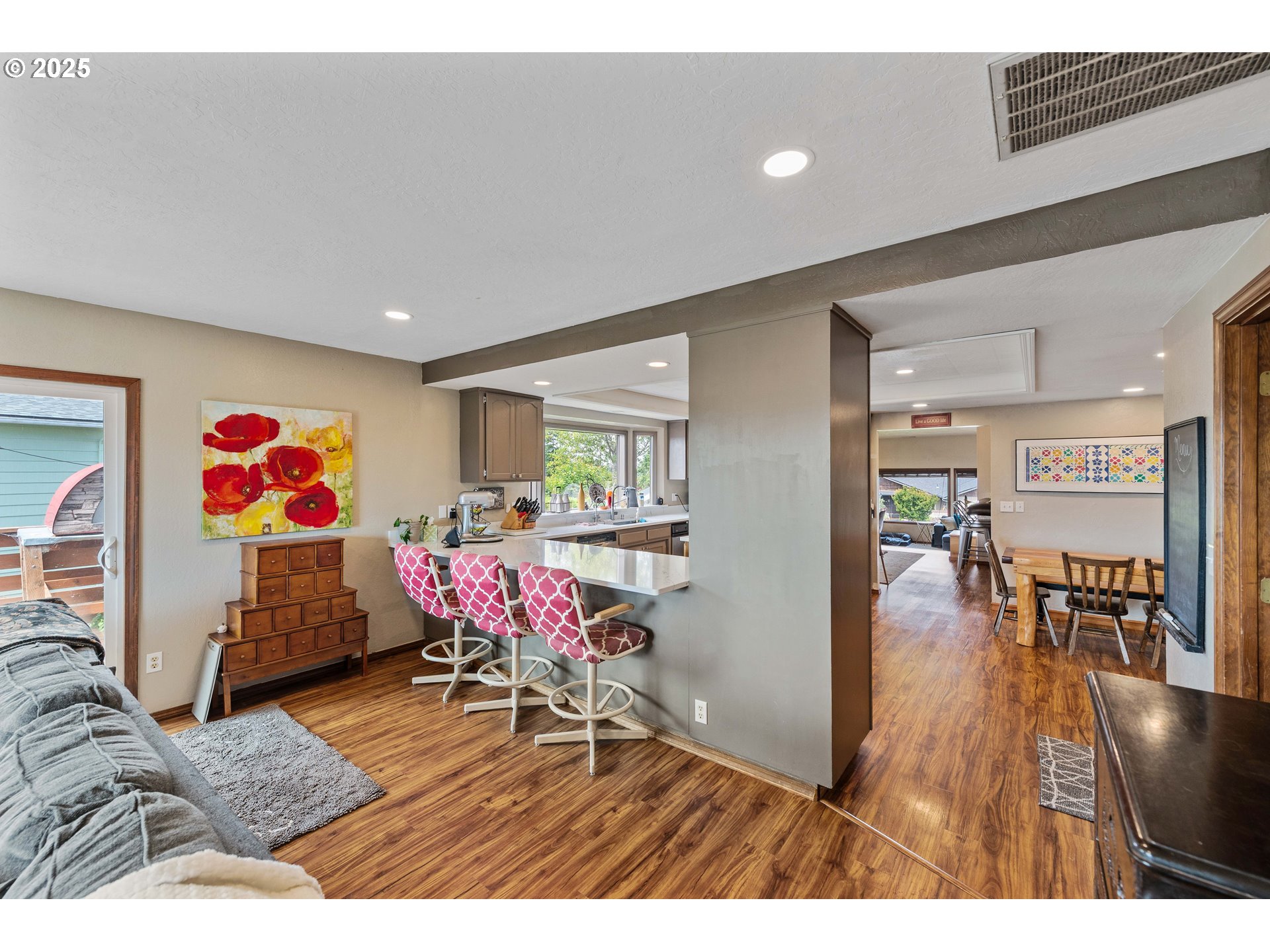 830 Signal Way Coos Bay, OR 97420 - Photo 27 of 48