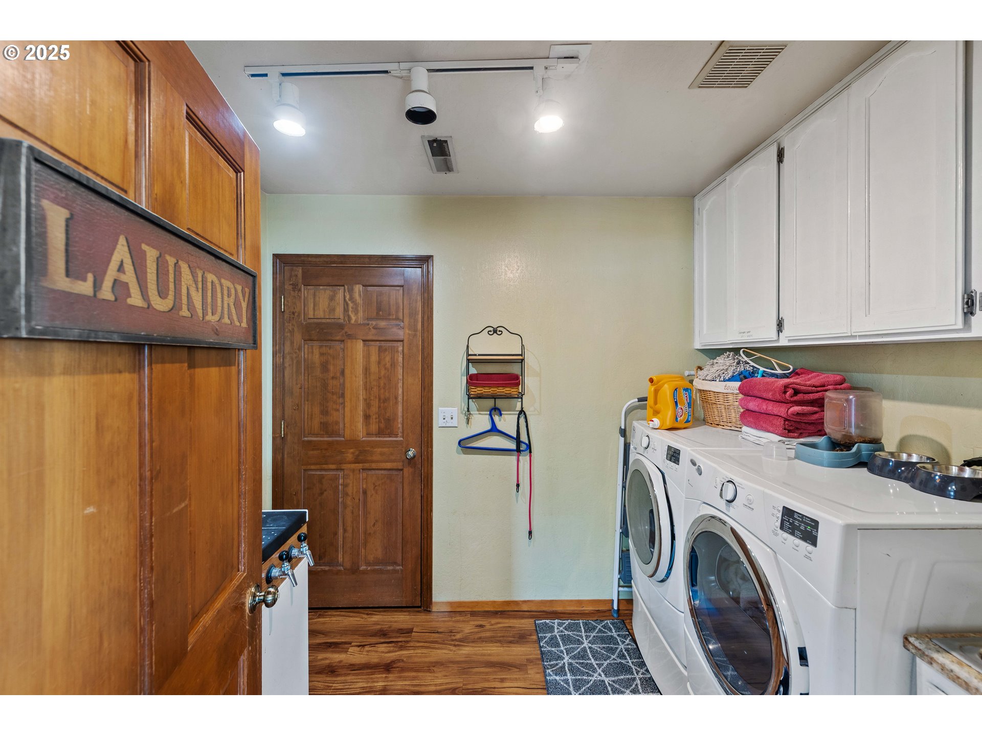 830 Signal Way Coos Bay, OR 97420 - Photo 43 of 48