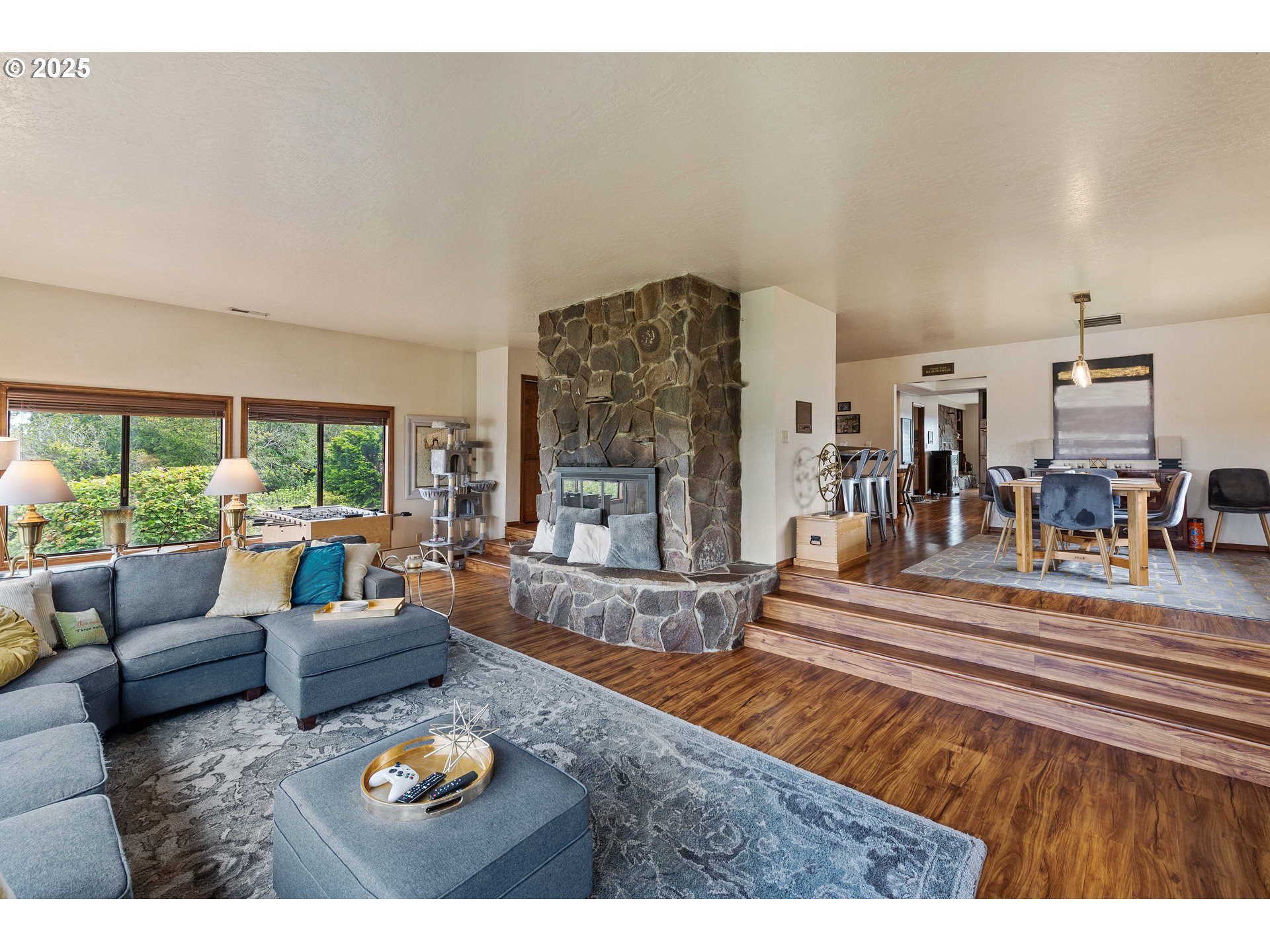 830 Signal Way Coos Bay, OR 97420 - Photo 10 of 48