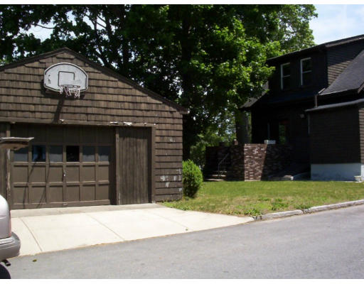 1599 Stafford Road Fall River, MA 02721 - Photo 4 of 11 Gallery Image 4