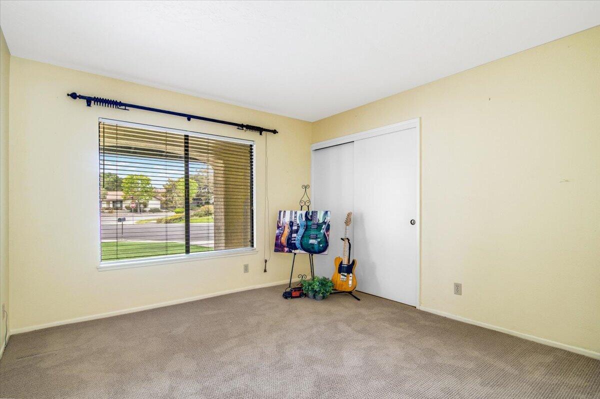 4603 Falcon Drive Lompoc, CA 93436 - Photo 22 of 45 an empty room with windows