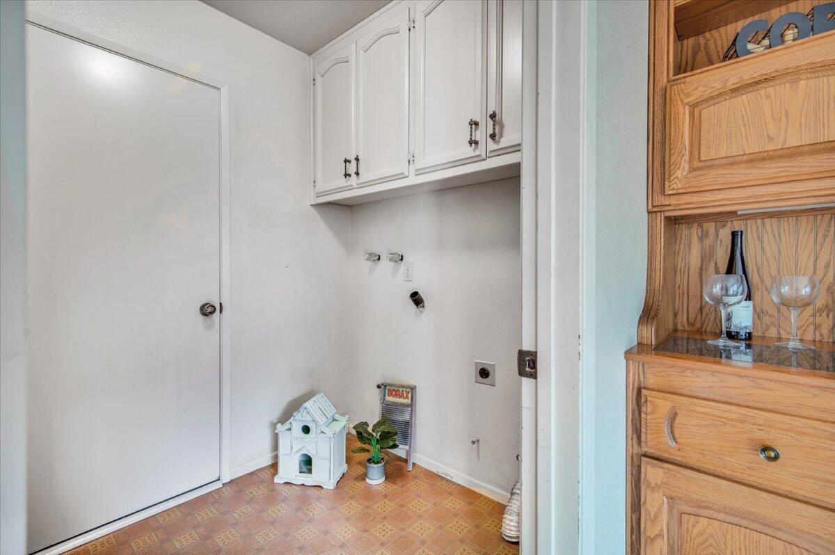 4603 Falcon Drive Lompoc, CA 93436 - Photo 25 of 45 a view of cabinets and wooden floor