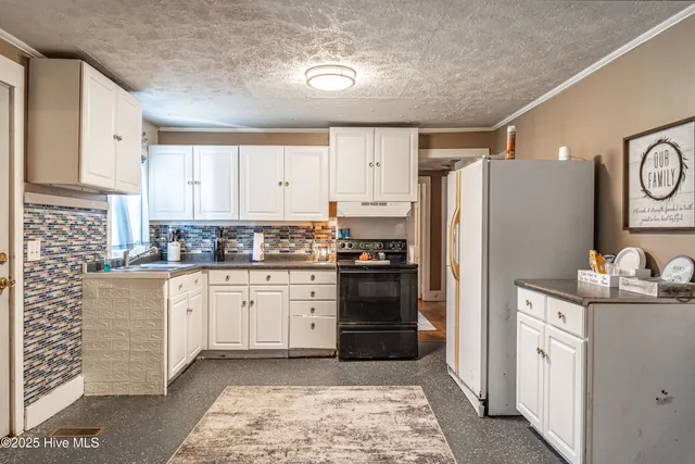 $159,900 | 113 Sycamore Street, Hamlet, NC 28345