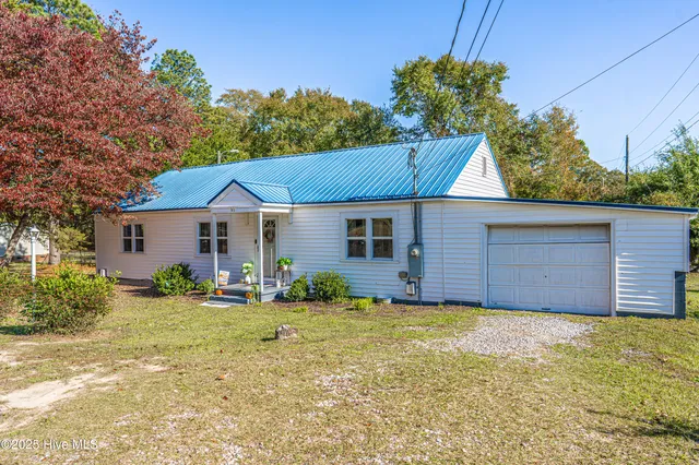 $159,900 | 113 Sycamore Street, Hamlet, NC 28345