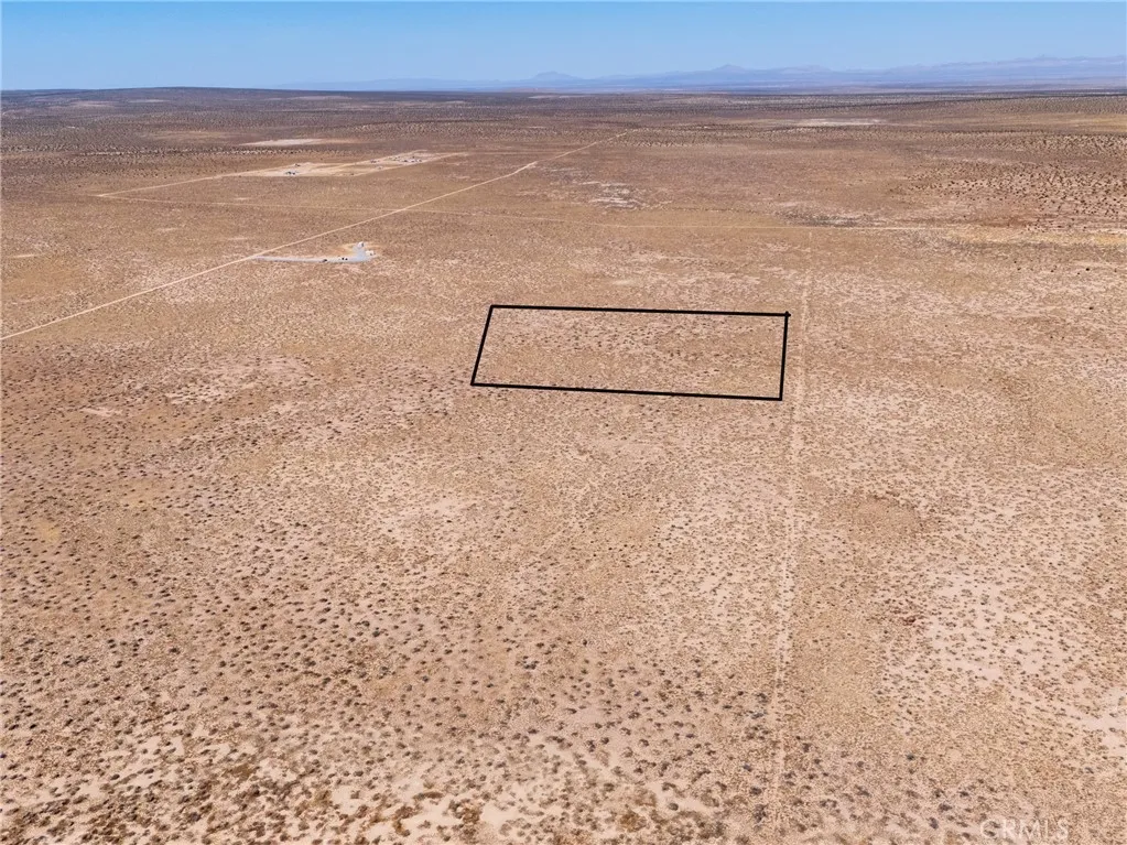 0 Tyler Helendale, CA 92342 - Photo 15 of 18 a view of an ocean