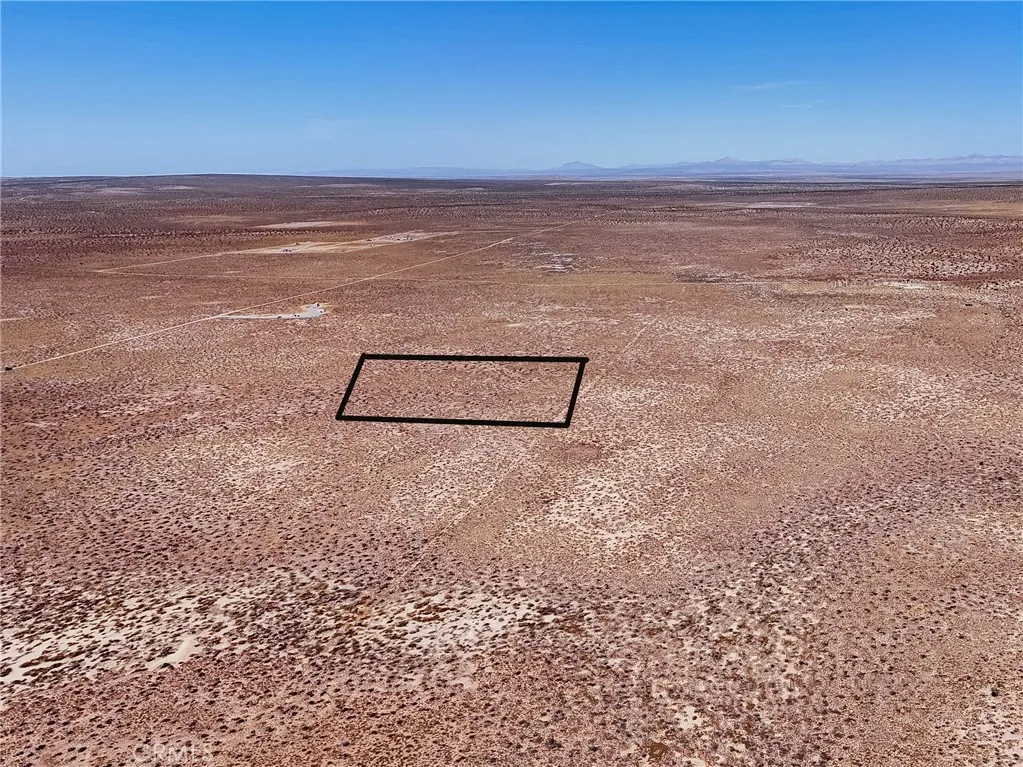 0 Tyler Helendale, CA 92342 - Photo 17 of 18 a view of an ocean