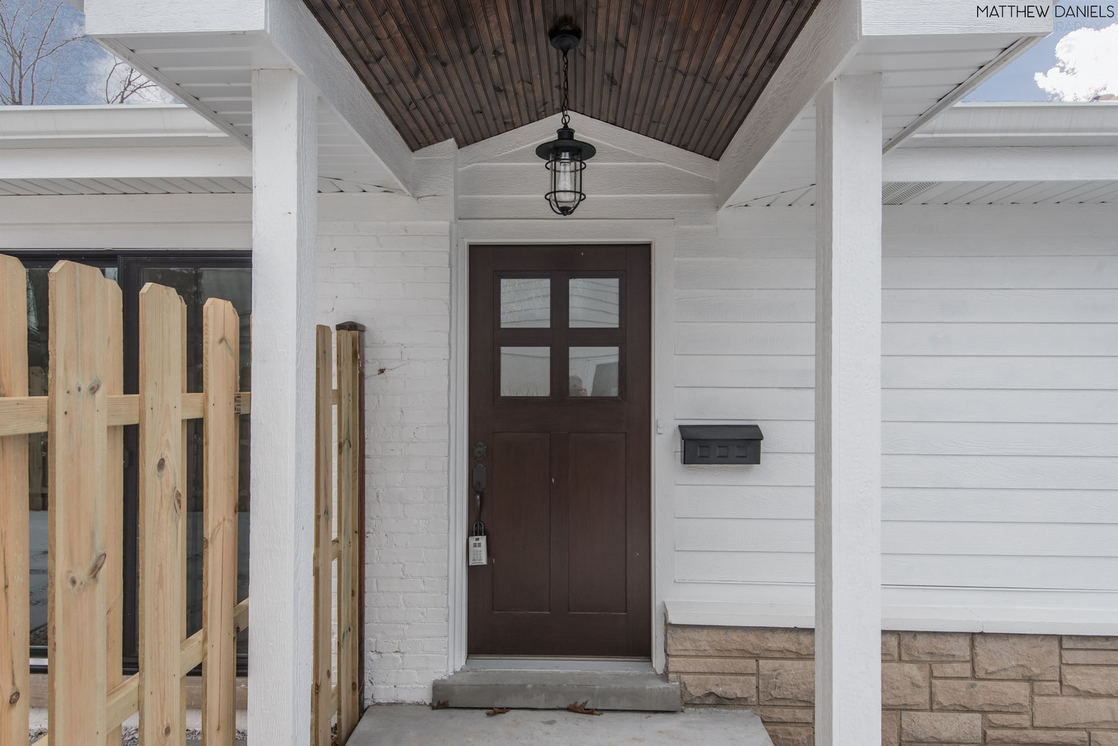 426 Shermer Road Glenview, IL 60025 - Photo 4 of 52 a view of entryway