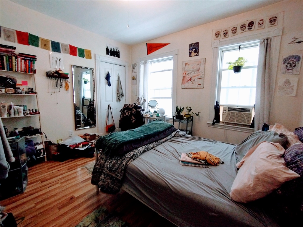 10 Hardwick Street, Unit 2 Cambridge, MA 02141 - Photo 10 of 11