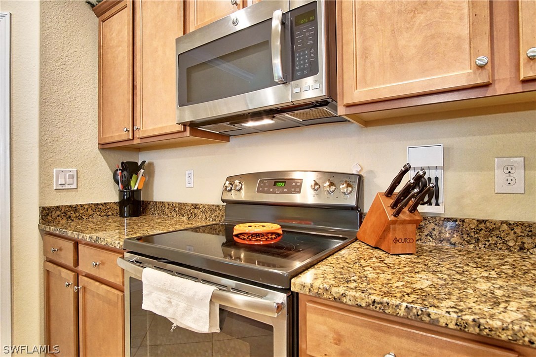8968 Water Tupelo Road Fort Myers, FL 33912 - Photo 6 of 21 Gallery Image 6