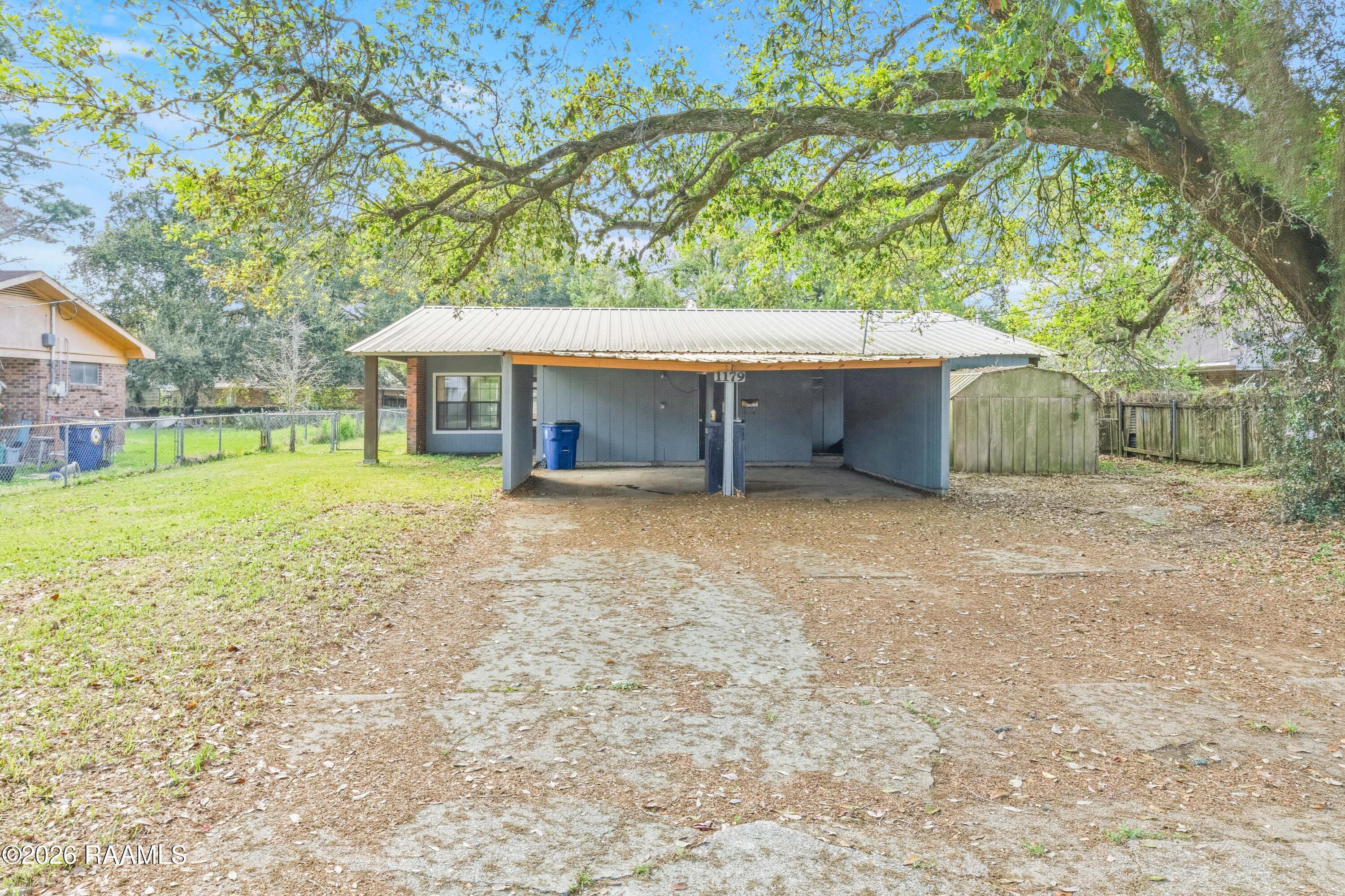 1179 West 14th Street Crowley, LA 70526 - Photo 2 of 35 1179W14thSt-3