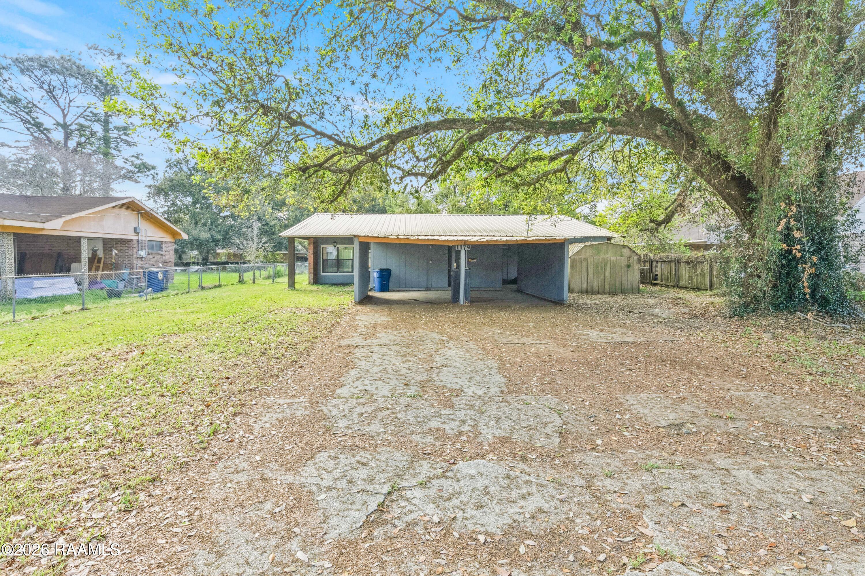 1179 West 14th Street Crowley, LA 70526 - Photo 3 of 35 1179W14thSt-2