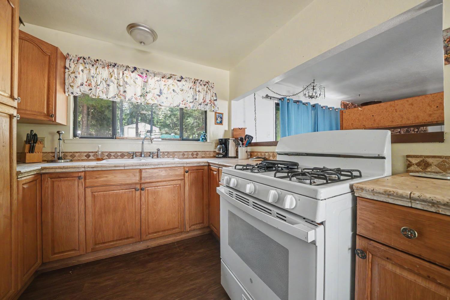 15736 Armstrong Road Mountain Ranch, CA 95246 - Photo 46 of 99 Gallery Image 46