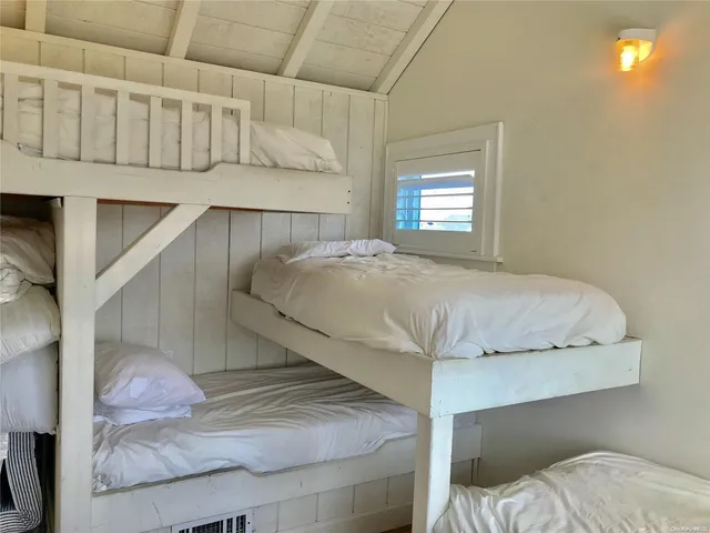 $7,150 | 342 Dehnhoff Walk, Ocean Beach, NY 11770