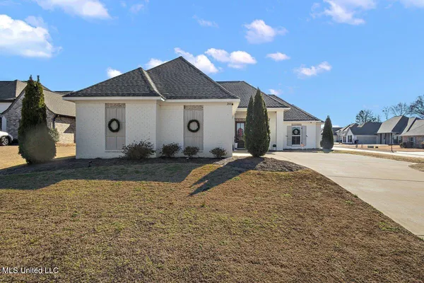 $336,000 | 200 Dunbar Trail, Canton, MS 39046
