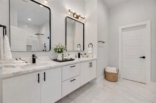 $429,700 | 2515 Fatima Avenue, Dallas, TX 75241