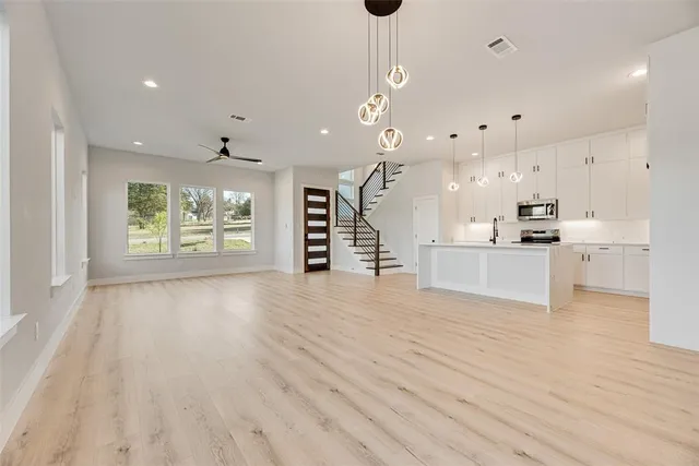 $429,700 | 2515 Fatima Avenue, Dallas, TX 75241