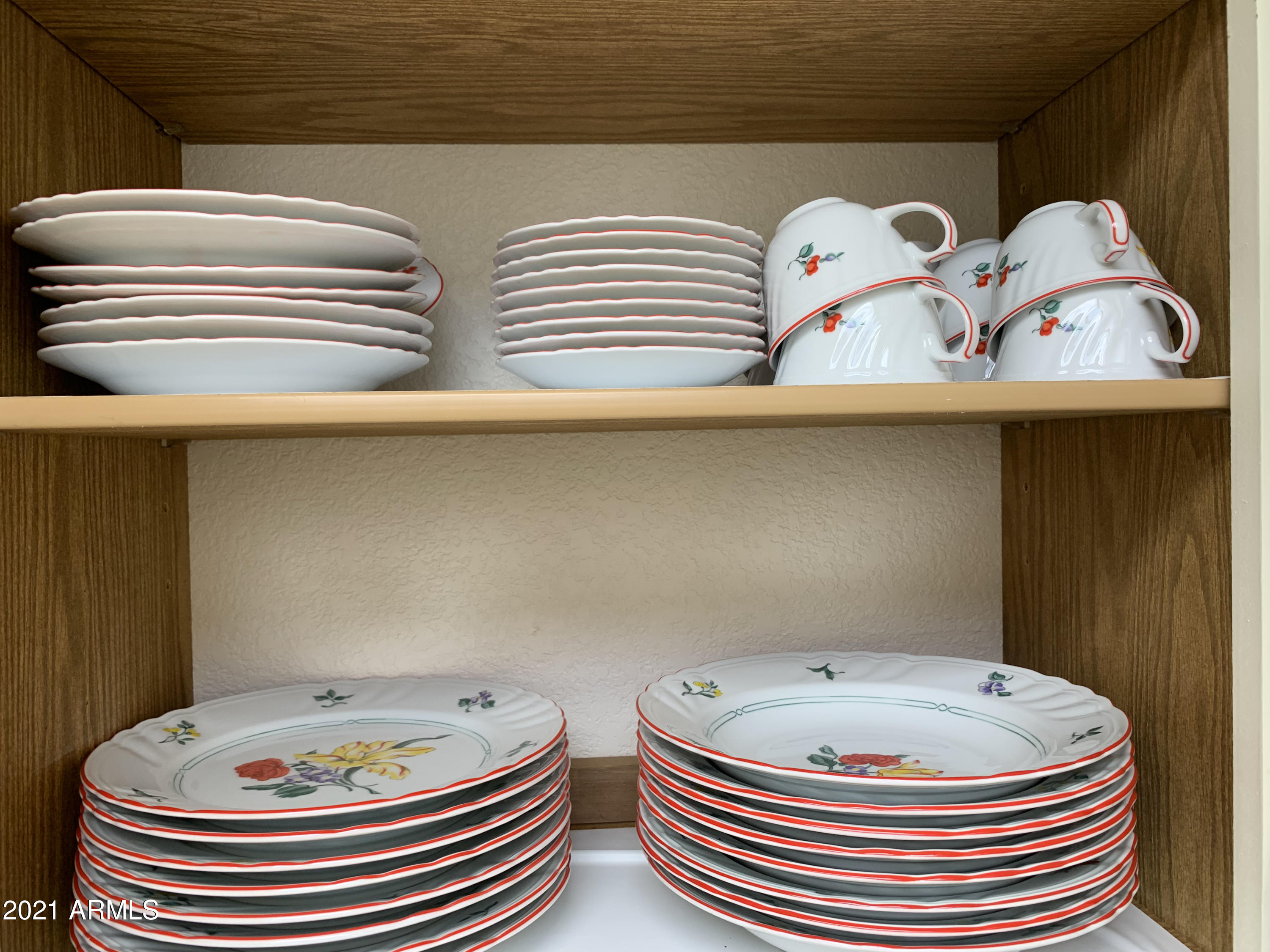 14300 West Bell Road, Unit 70 Surprise, AZ 85374 - Photo 11 of 39 Dishes